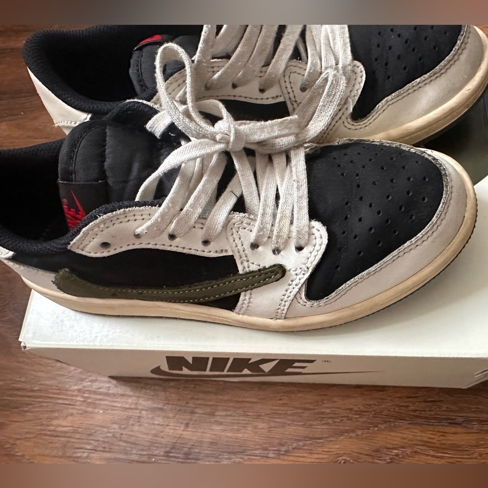 Travis Scott sneakers